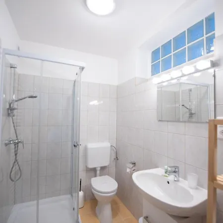 Chalet Keszthely アパート