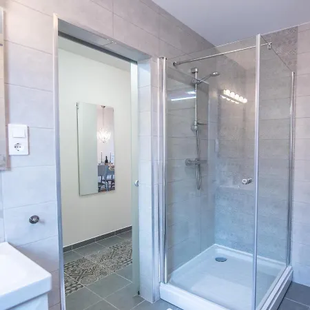 アパート Chalet Keszthely ケストヘイ